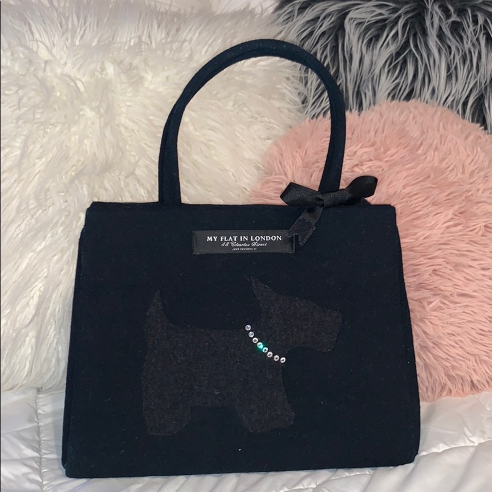 MY FLAT IN LONDON BLACK W. DOG PURSE